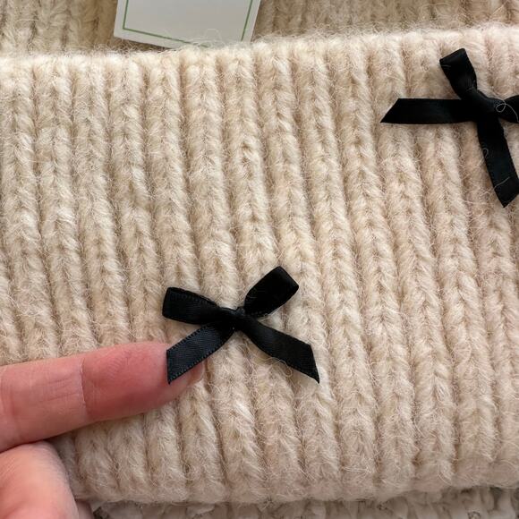 New! Arvores Women’s Cream & Black Ribbon Bows Beanie (K0088) - Picture 6 of 10